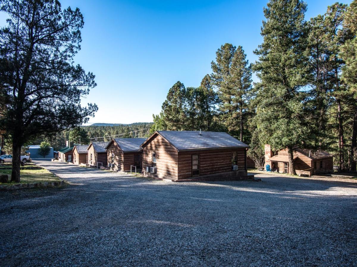 Apache Village Cabinette 11, Queen Bed, Midtown, Sleeps 2 Ruidoso Buitenkant foto